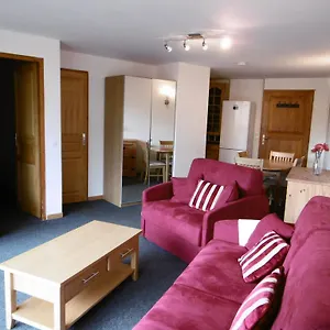 chalet-des-neiges-hermine.hotels-rhonealpes.com/