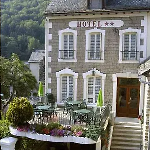hotel-des-voyageurs-saint-chely-daubrac.midi-pyreneeshotels.com/